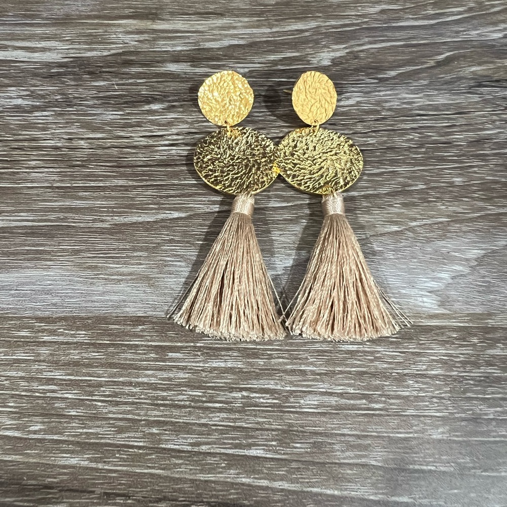 GORJANA GOLD TASSLE EARRINGS